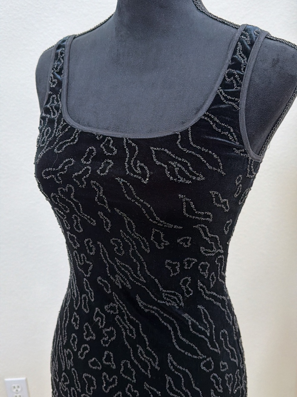 Vintage Bebe Black Velvet Abstract Mini Dress S - Picture 4 of 7